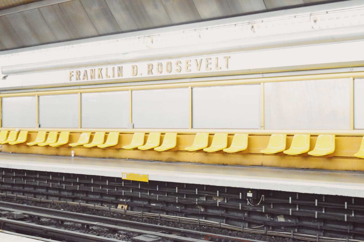 パリ　フランクラン・D・ルーズヴェルト駅